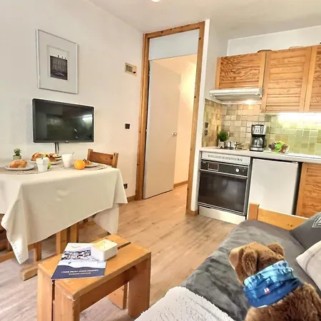 Studio Pour 2 A Val D'Isere, Proche Centre Et Pistes, Animaux Admis - Fr-1-411-167 *
